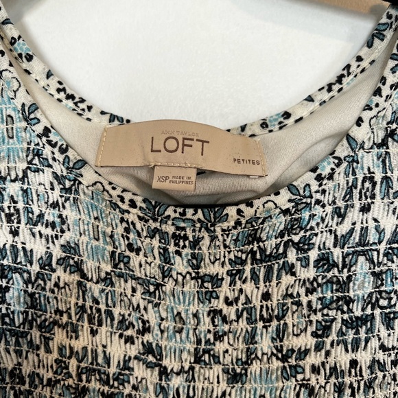 Loft White and Blue Patterned Shift Dress - Picture 4 of 4